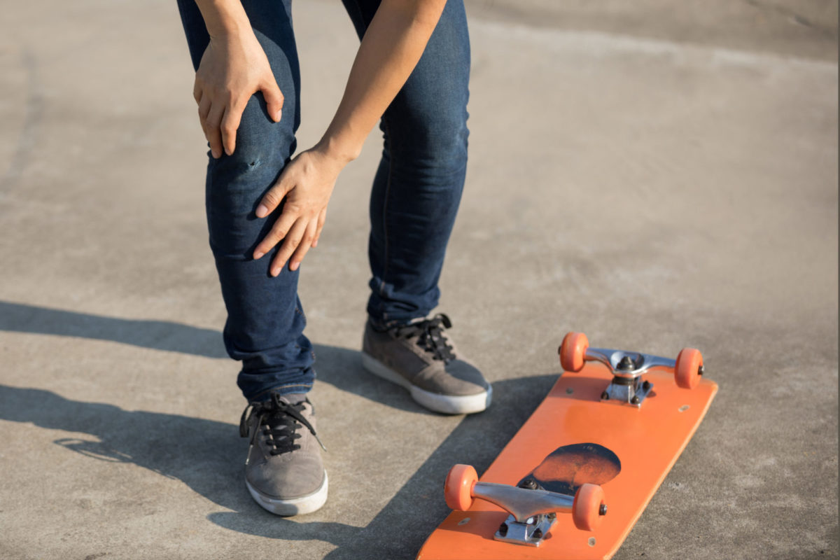 Prática do skate requer atenção a lesões e fraturas
