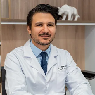 Dr. Bruno Abdo de Araújo