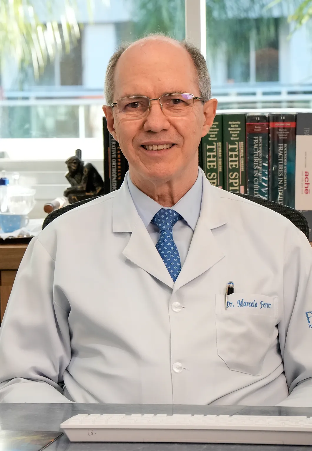 Dr. Marcelo